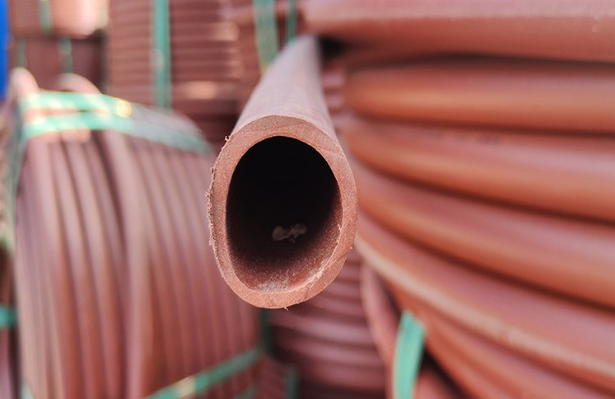 甘州电力行业使用的RPE阻燃穿线管有哪些标准？